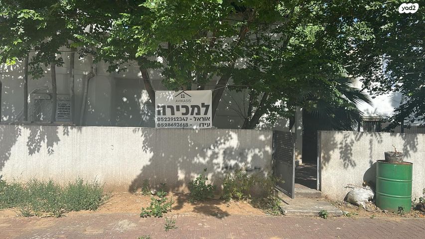 נדב 39