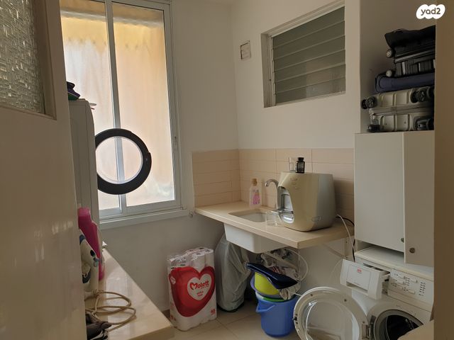 דירה, קריניצי 100, שכונת בן גוריון, מרכז העיר ג', רמת גן