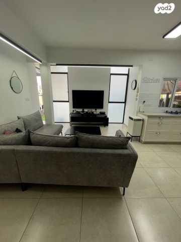 דירת גן, בית דגן, בית דגן