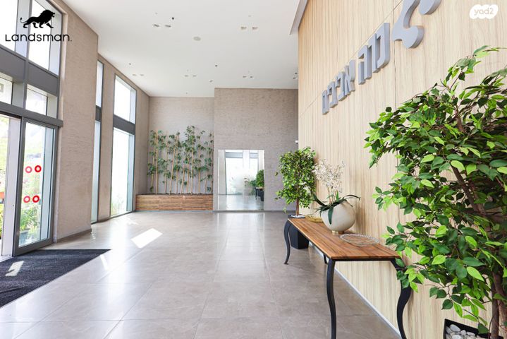 דירה, החשמונאים 11, צפון מזרח מרכז העיר, נתניה