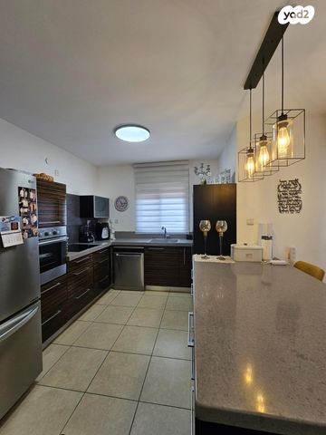 דירה, ההגנה 8, עמידר, נהריה