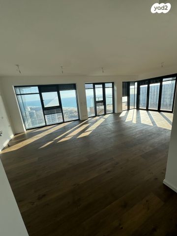 גג/ פנטהאוז, דרום חדש, פארק הים, בת ים