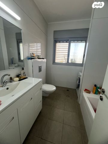 דירה, ז'בוטינסקי, עיר, מרכז העיר, נהריה