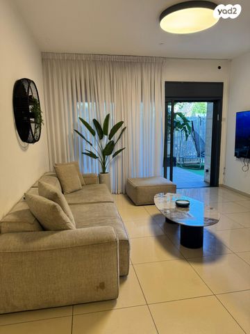 דירת גן, רמה, נווה שרת, תל אביב יפו