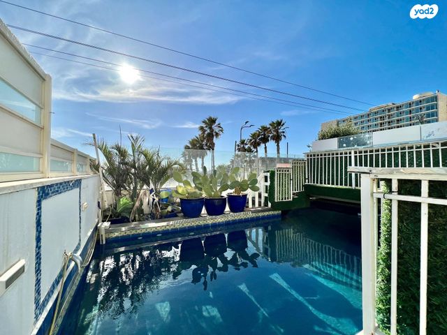 בית פרטי/ קוטג', המלכים 40, עין התכלת, נתניה