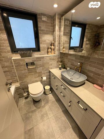 דירה, מבצע דקל 11, נווה גן, פתח תקווה