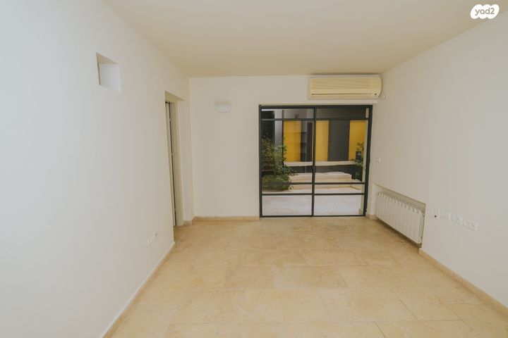 בית פרטי/ קוטג', מוצא עילית