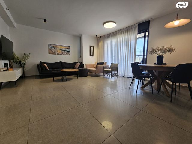 דירה, פיארברג 1, אגרובנק, חולון