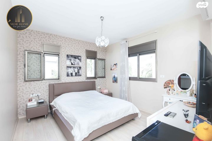 דו משפחתי, גלריה, פרדס חנה כרכור