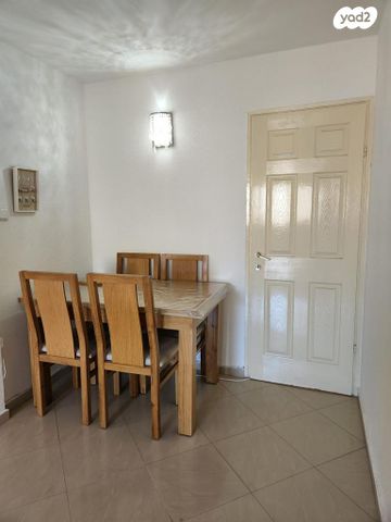 דירה, ההסתדרות 51, ז'בוטינסקי, אשקלון