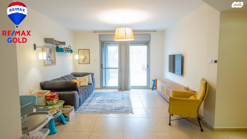 דירת גן, מוריה, מודיעין מכבים רעות