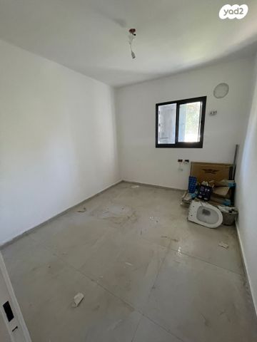 דירה, קוסטה ריקה, עיר גנים, ירושלים