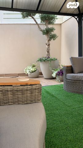 דירת גן, קריניצי 82, שכונת בן גוריון, מרכז העיר ג', רמת גן