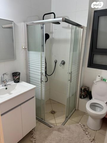 דירת גן, רמה, נווה שרת, תל אביב יפו