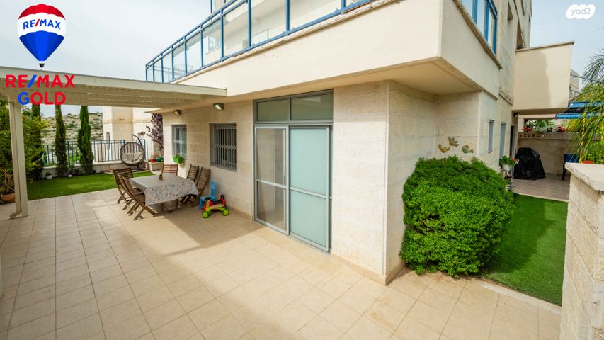 דירת גן, מוריה, מודיעין מכבים רעות