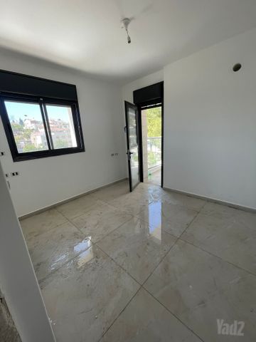 דירה למכירה בירושלים (תיווך) — 2