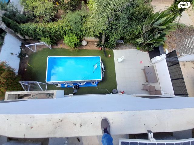 דו משפחתי, מאיר בר אילן, נתניה