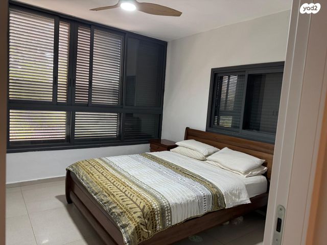 דירה, כפר סבא