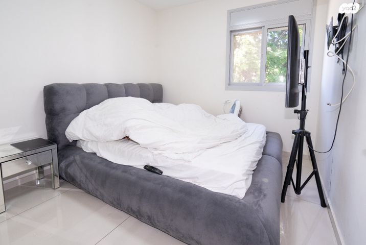 דירה, חובות הלבבות, הרצליה הירוקה, נווה עובד, הרצליה