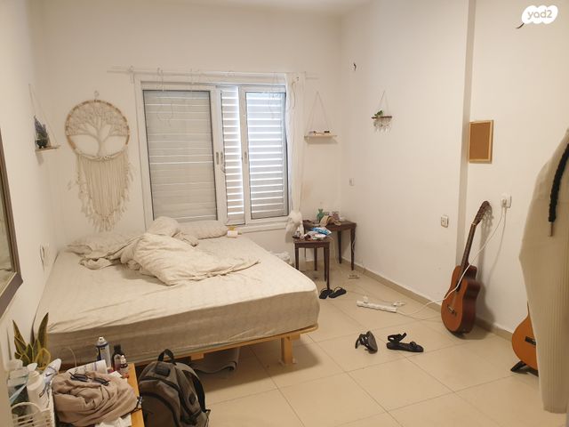 דירה, קריניצי 100, שכונת בן גוריון, מרכז העיר ג', רמת גן