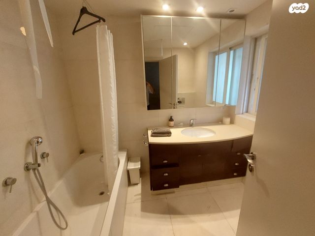 דירה, אהבת ציון, הצפון החדש - כיכר המדינה, תל אביב יפו