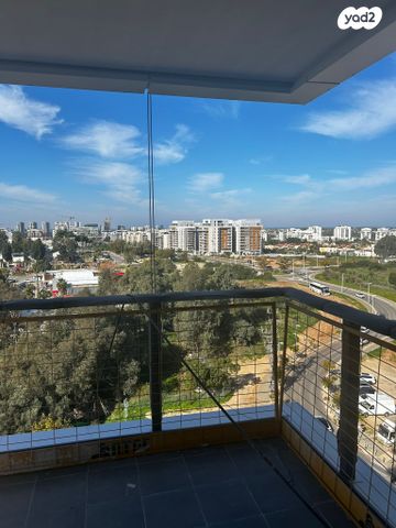 גדעון האוזנר 