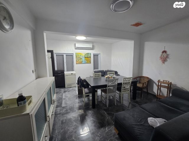 בית פרטי/ קוטג', יבנה