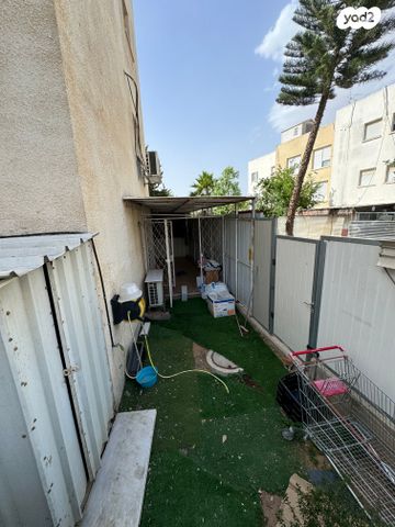 דירת גן, דרך משה דיין, בן גוריון, שדרות