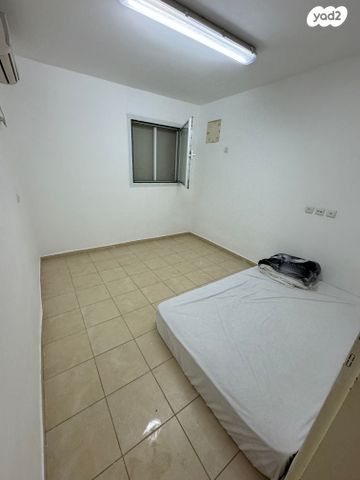 דירת גן, דרך משה דיין, בן גוריון, שדרות