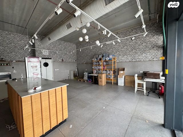 חנויות/ שטח מסחרי, פארק תעשיות צפוני, אור עקיבא