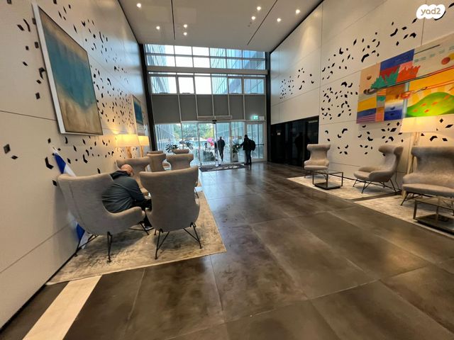 דרך מנחם בגין 