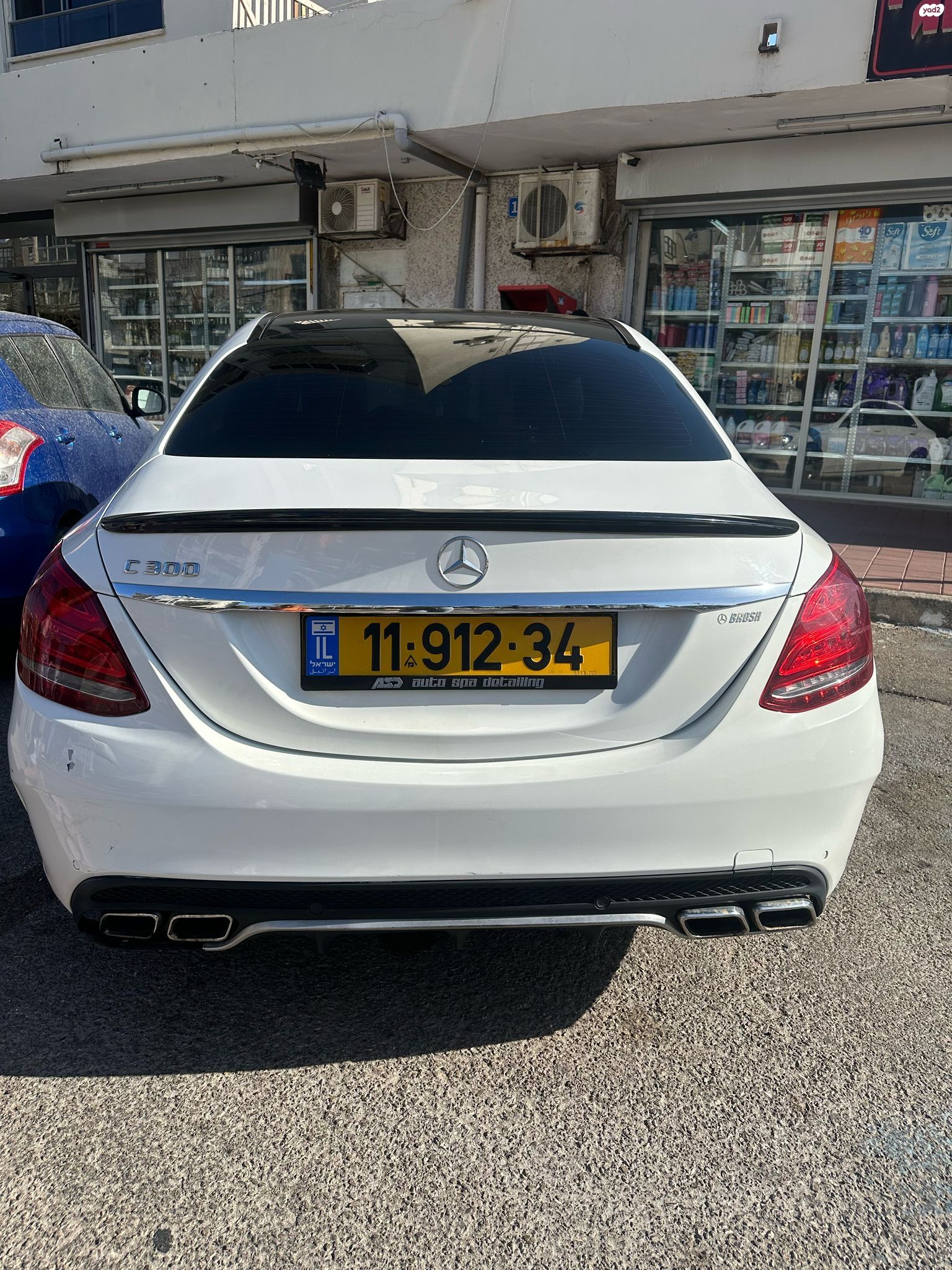 מודעת רכב מרצדס-בנץ C-class