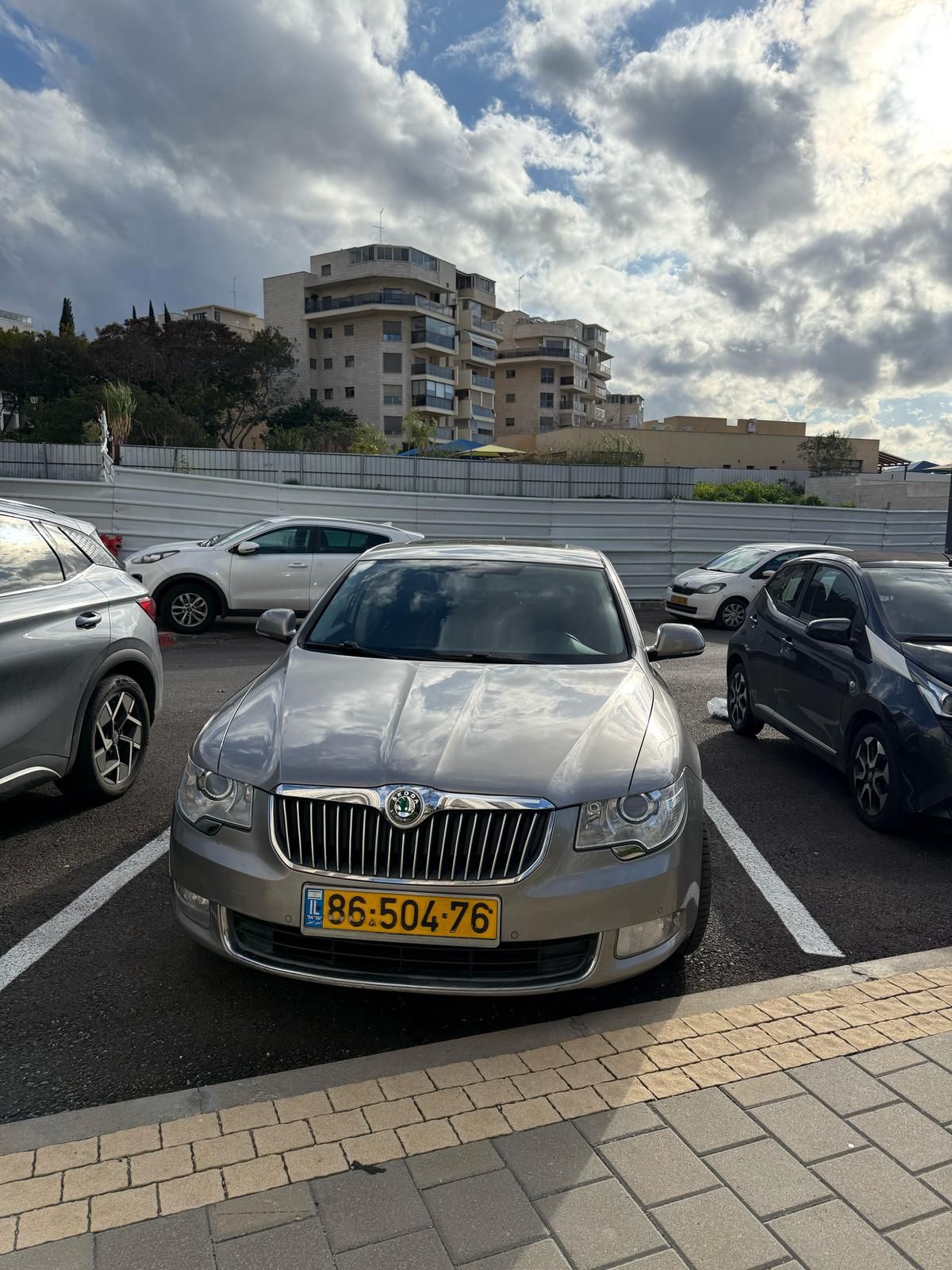 מודעת רכב סקודה סופרב