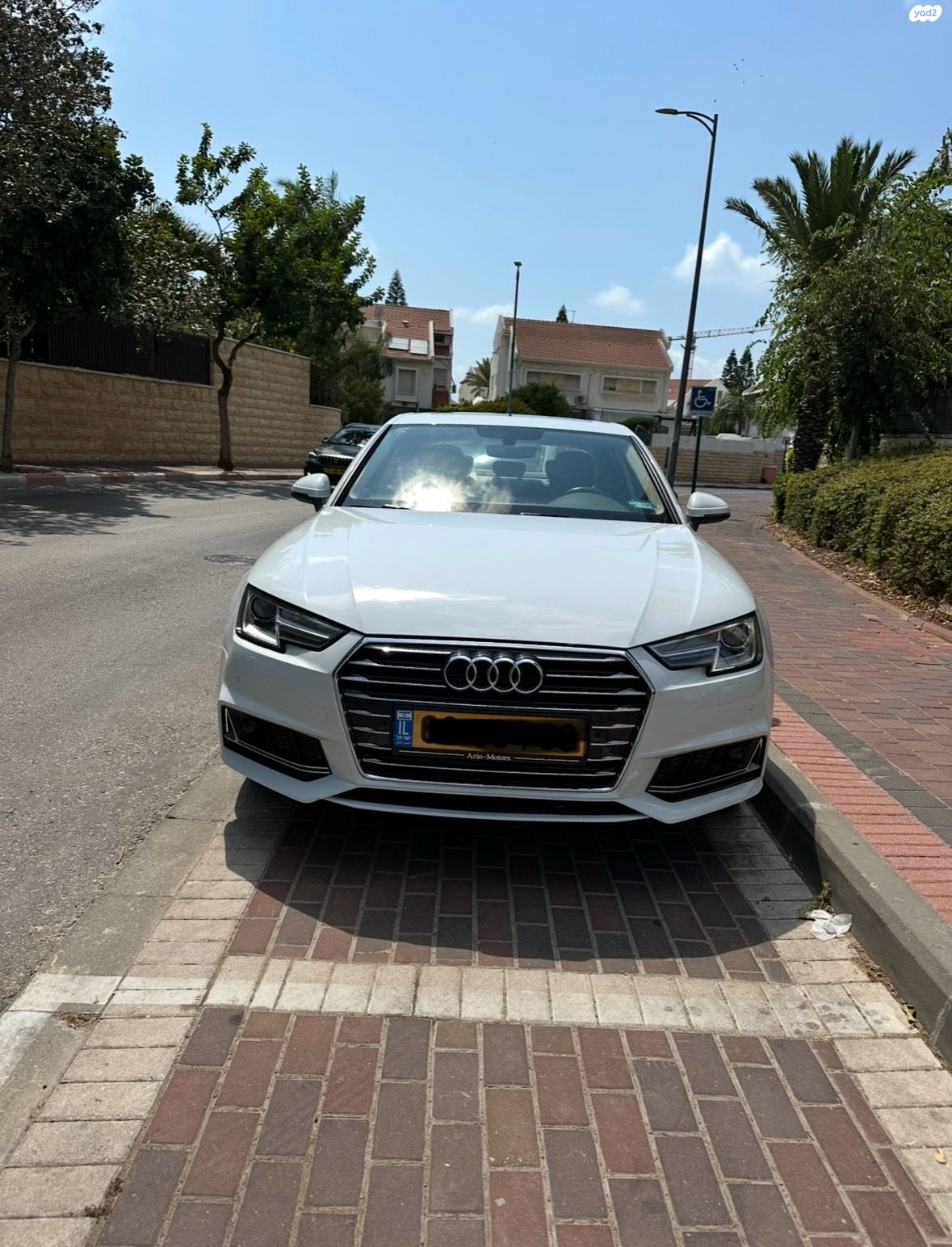 מודעת רכב אאודי A4