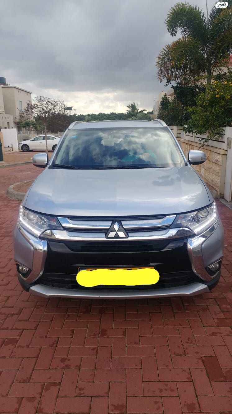 מודעת רכב מיצובישי אאוטלנדר