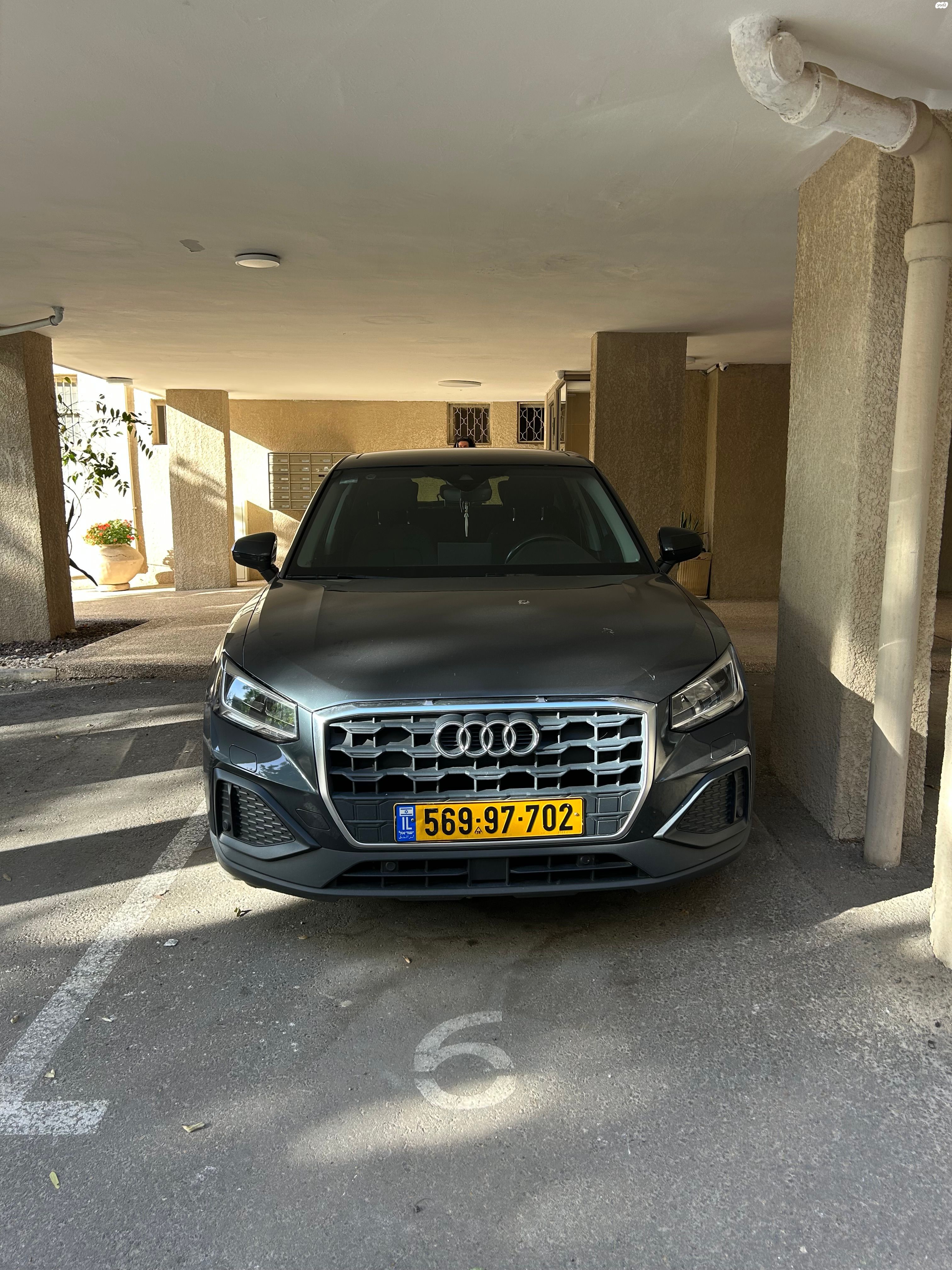 מודעת רכב אאודי Q2