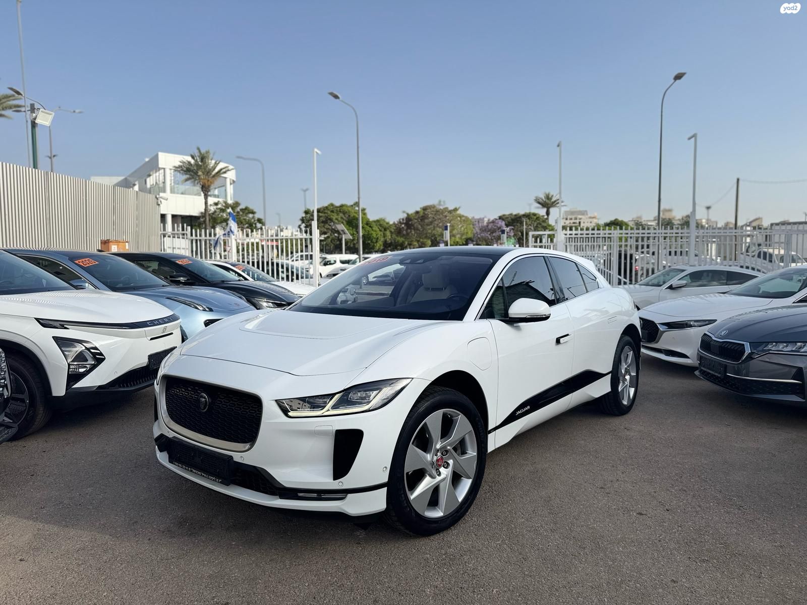 מודעת רכב יגואר I-Pace