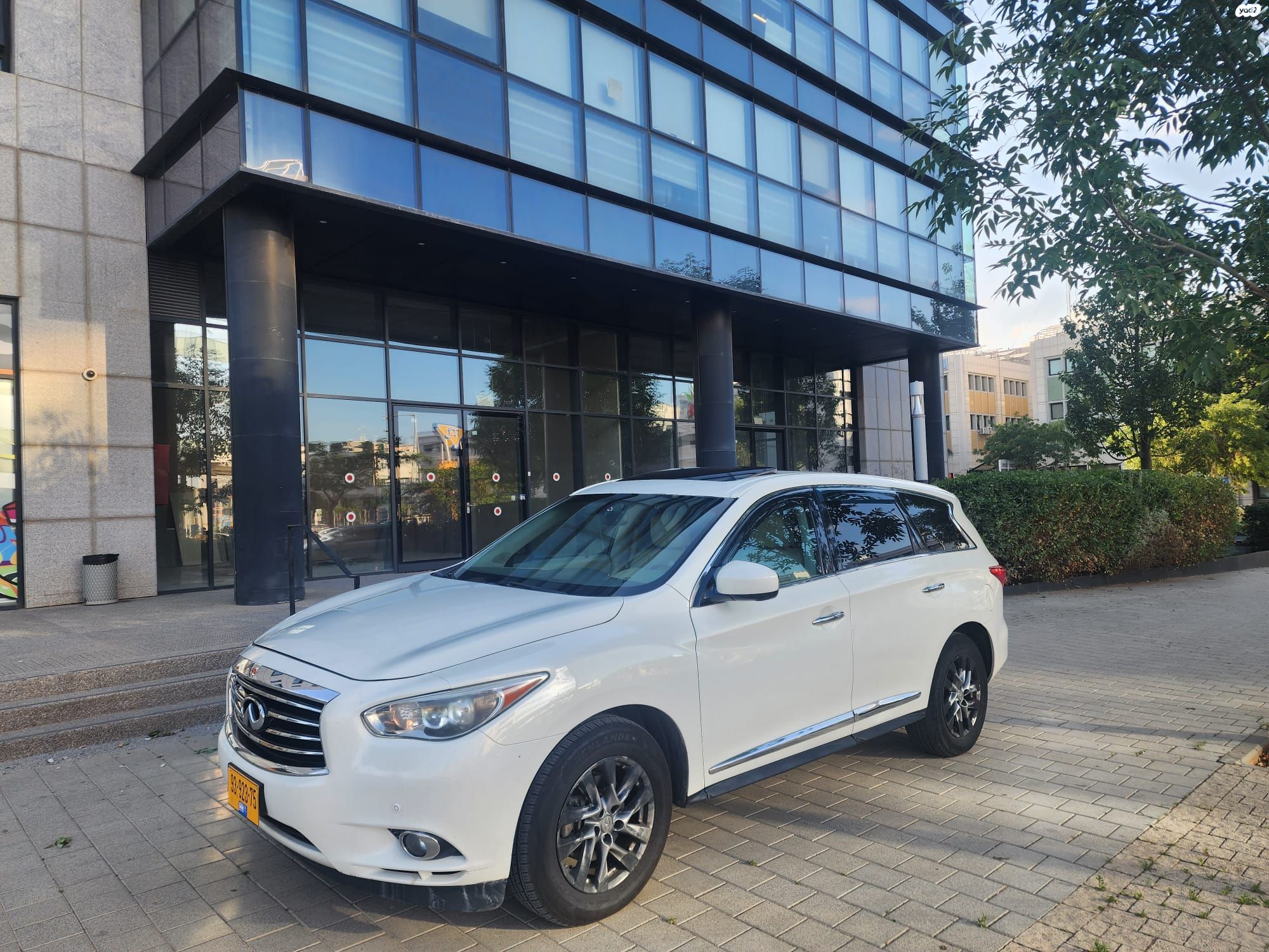מודעת רכב אינפיניטי QX60
