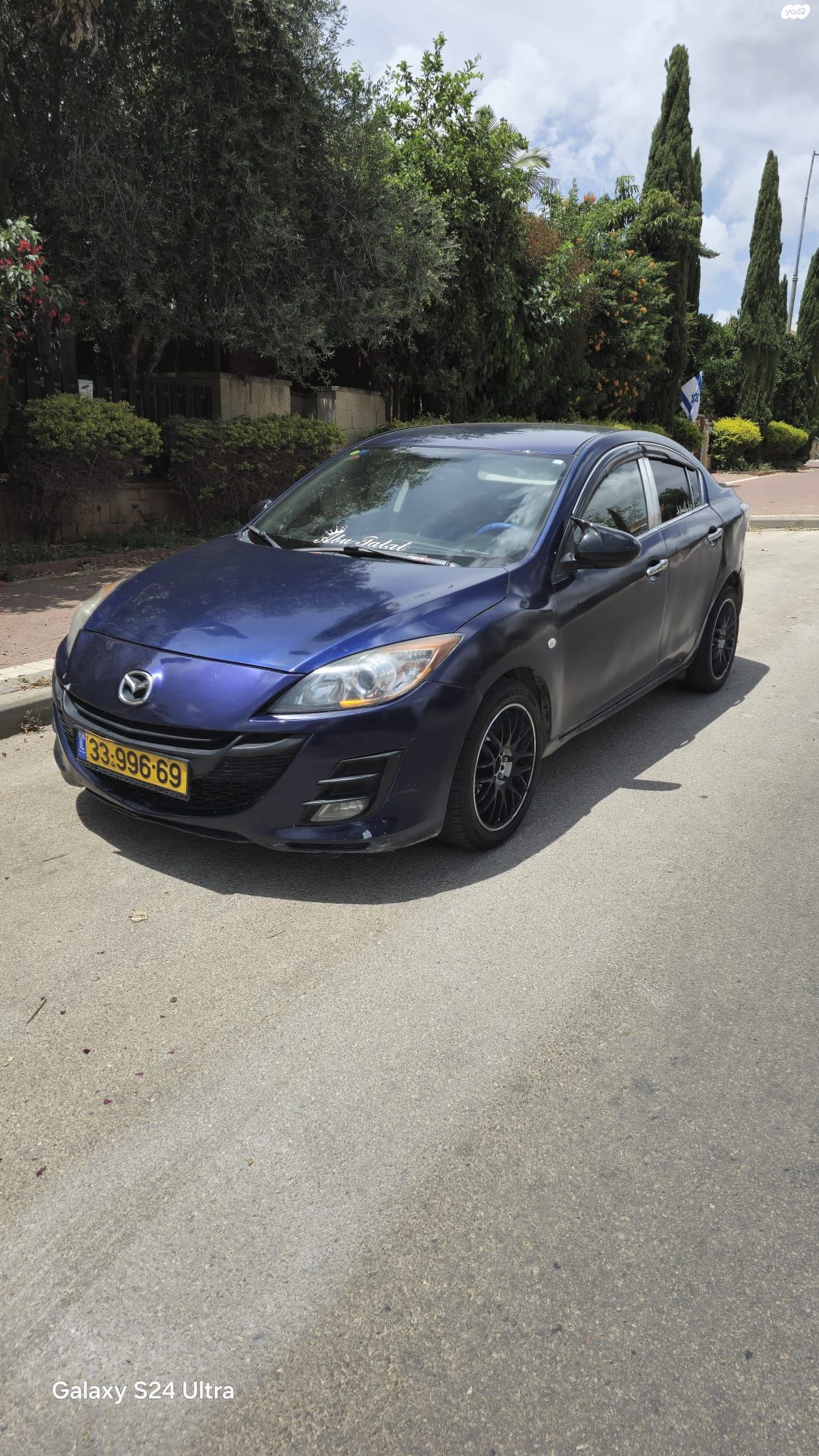 מודעת רכב מאזדה 3