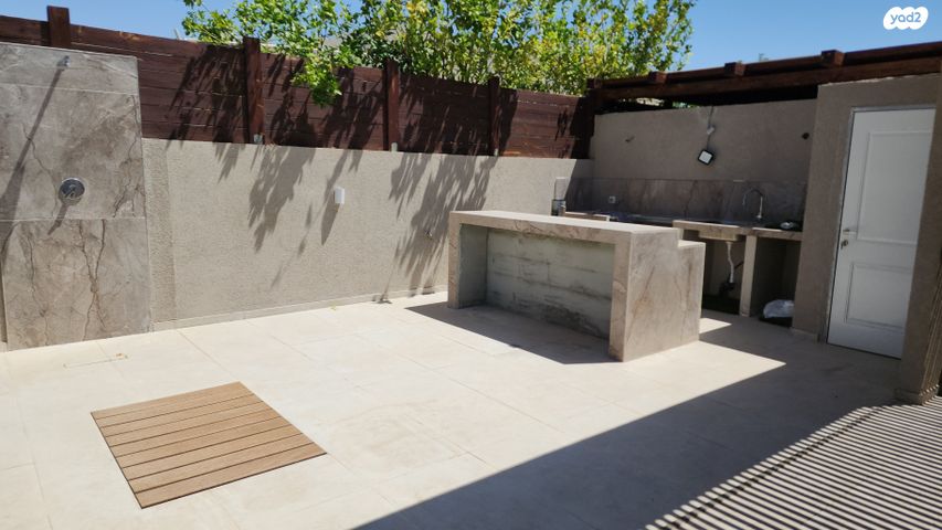 בית פרטי/ קוטג', סמטת הר צניפים 13, באר אורה, באר אורה