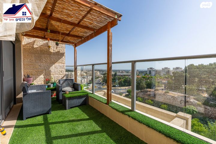 דירה, גפן 55, החורש, חריש