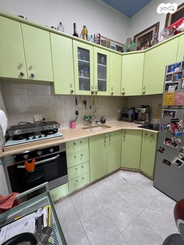 דירה, שבטי ישראל, צהלון, שיכוני חסכון, תל אביב יפו