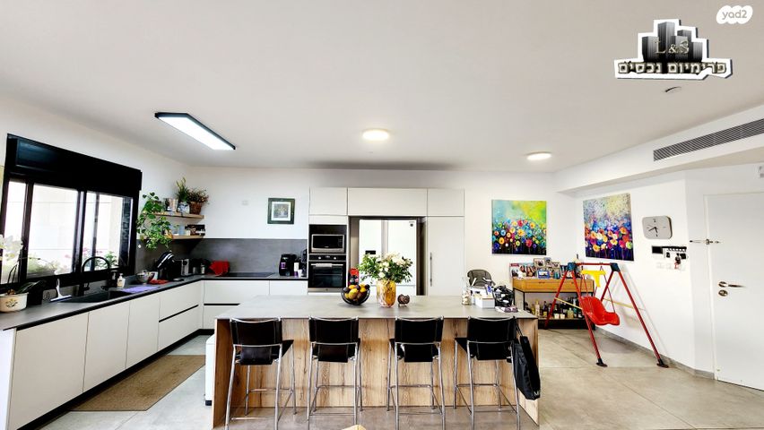 גג/ פנטהאוז, העלייה, נהריה