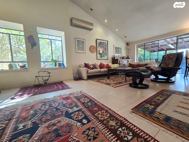 בית פרטי/ קוטג', כוכב יאיר / צור יגאל