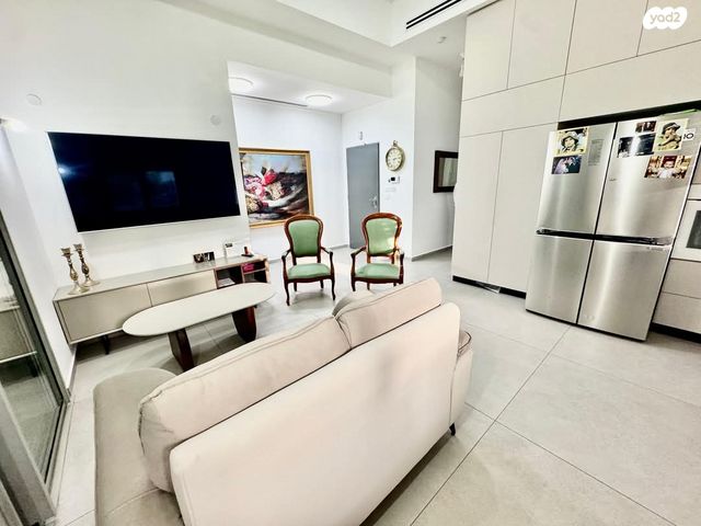 דירה, עקיבא 10, נווה דוד רמז, רעננה