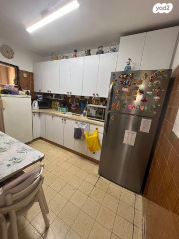 דירה, שדרות השופטים, הנביאים, קרית גת