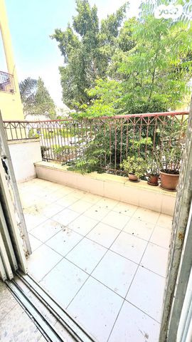 דירה, יעקב משה ברוידה 6, לב המושבה / מרכז העיר, פתח תקווה