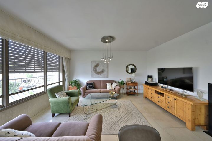 גג/ פנטהאוז, משה בילינסון, קרית חיים מזרחית, חיפה