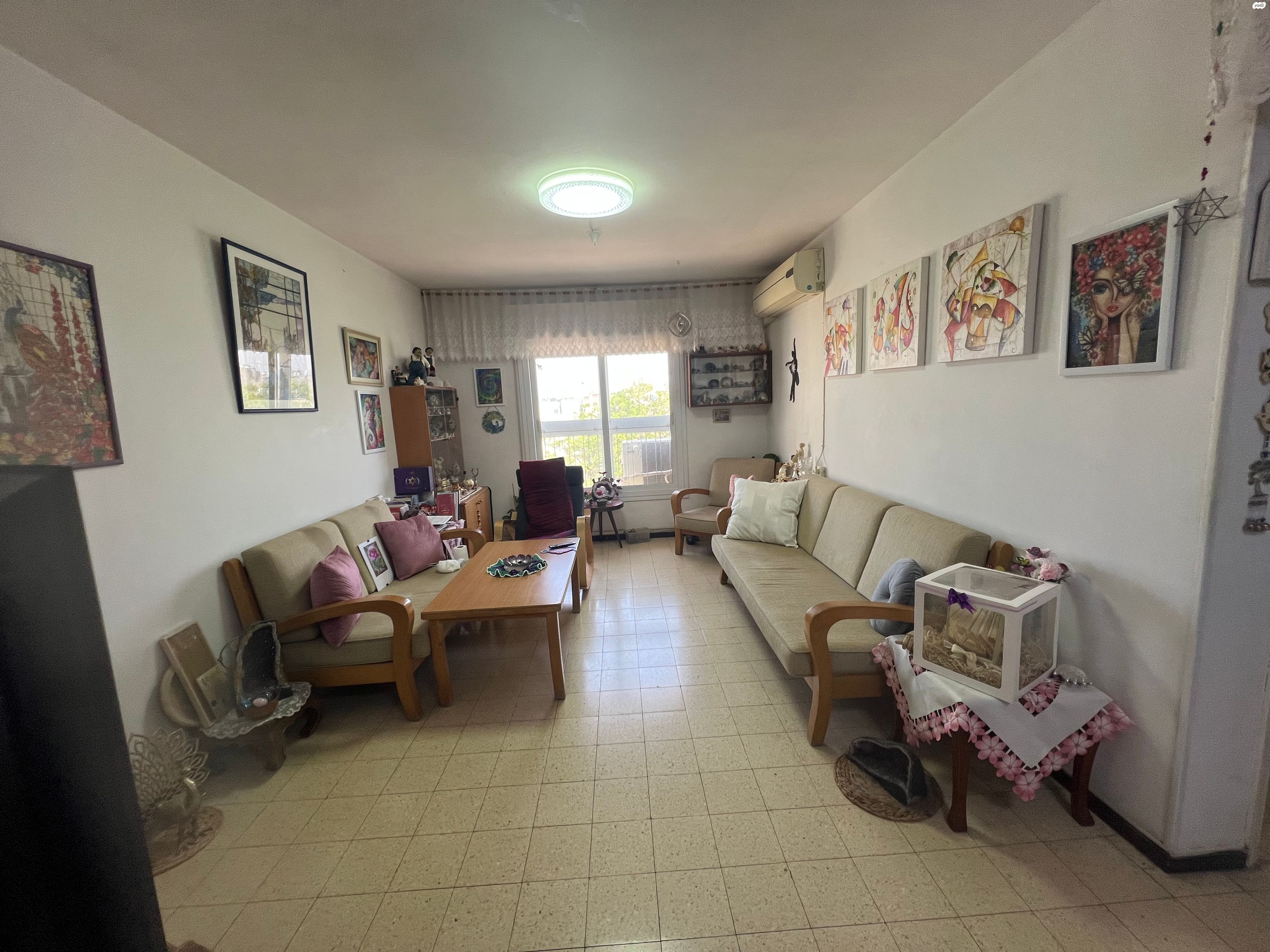 שדרות השופטים 