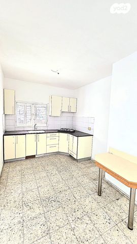 דירה, יעקב משה ברוידה 6, לב המושבה / מרכז העיר, פתח תקווה